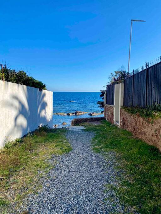 Studio Bord De Mer Boulouris A Saint Raphael Экстерьер фото