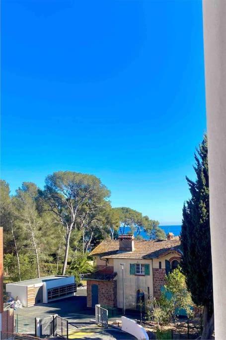 Studio Bord De Mer Boulouris A Saint Raphael Экстерьер фото